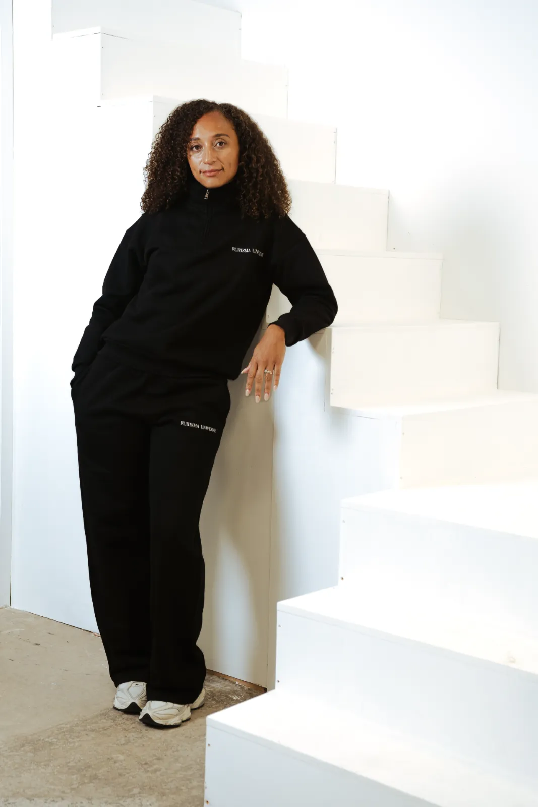 Women's Quarter Zip Set - Black detail 4