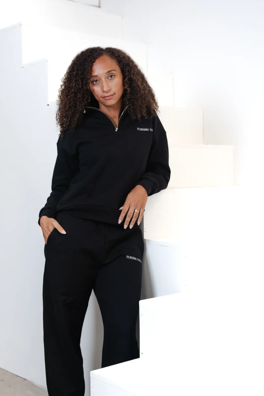 Women's Quarter Zip Set - Black detail 6